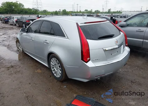 2010 Cadillac Cts Luxury z USA, uszkodzony, nr VIN 1G6DH8EG2A0114875